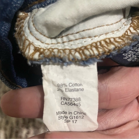 Madewell High Rise Wide Leg Crop Raw Hem Jeans size 26 -Medium Stone Wash Denim - Picture 9 of 10